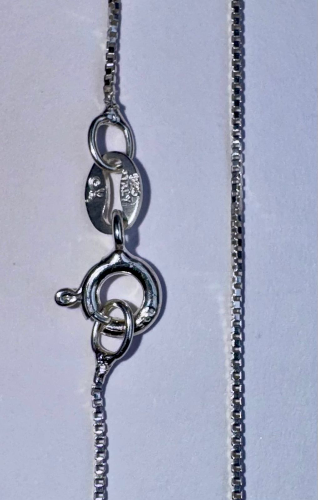 Cadena Box minimalista, Collar en Plata Italiana 925 de 45cm de largo.